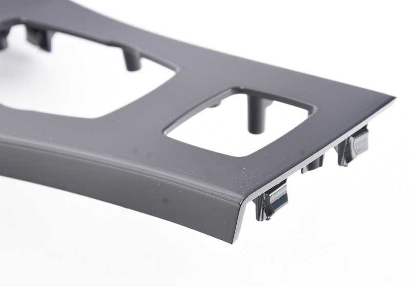 Embellecedor consola central OEM 51169170932 para BMW E93, E93N. Color negro diamante. Original BMW.