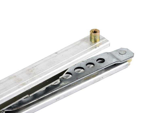 Elevalunas delantero izquierdo OEM 51321867901 para BMW E21. Original BMW.