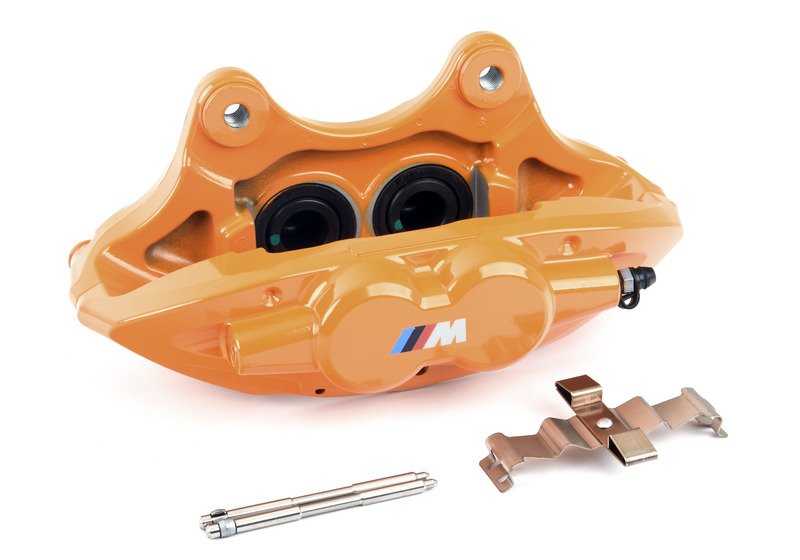 Alojamiento de pinza de freno M Performance naranja izquierdo OEM 34106875655 para BMW Serie 1 F20, F21; Serie 2 F22, F23; Serie 3 F30, F31, F34; Serie 4 F32, F33, F36... y más. Original BMW.