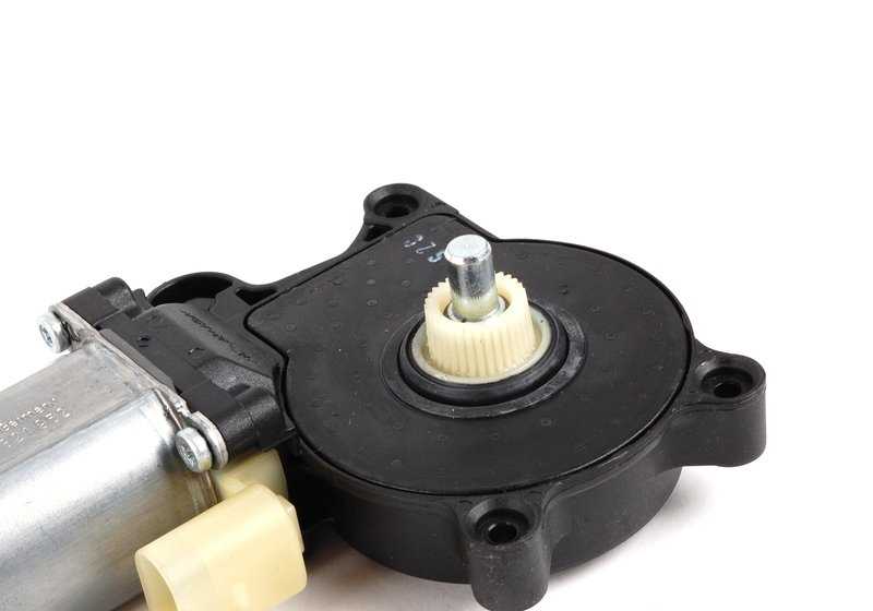 Accionamiento alzacristales delantero izquierdo OEM 67628381019 para BMW X5 E53 (1999-2006). Original BMW.