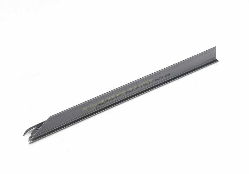 Moldura interior trasera derecha OEM 51228218798 para BMW E39 520d, 520i. Color negro. Original BMW.