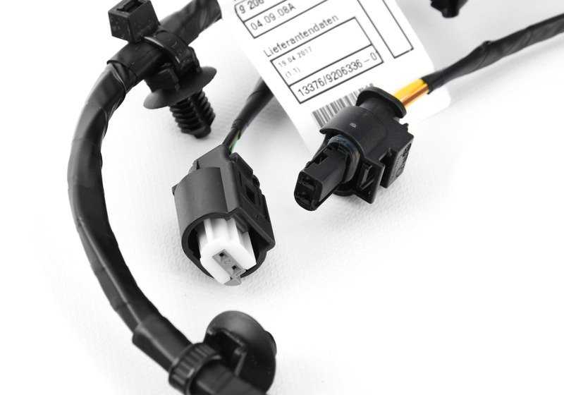 Cableado dirección activa OEM 61129206336 para BMW X5 E70 y X6 E71, E72 (modelos 3.0d, 3.0sd, 3.0si, 4.8i, xDrive30d, 35d, 35i, 40d, 50i, M50d). Original BMW.