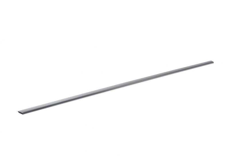 Tapa embellecedora derecha OEM 51211961272 para BMW Serie 3 E30. Pieza original BMW.