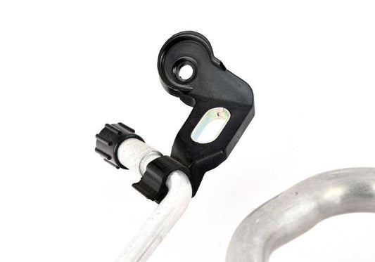 Tubo aspirador evaporador OEM 64533455905 para BMW X3 E83 (X3 2.5si, X3 3.0si, X3 3.0d, X3 3.0sd). Original BMW.