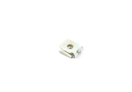 Tuerca clip autoajustable OEM 07146960289 para BMW E81, E82, E87, E88, F22, F23, F87, E90, E91, E92, E93, F30, F31, F34, F80, F32, F33, F36, F82, F83, F07, G11, G12, E84, F48, F39, G05, F95, G06, F96, G07, I12, I15, R60, R61. Original BMW.