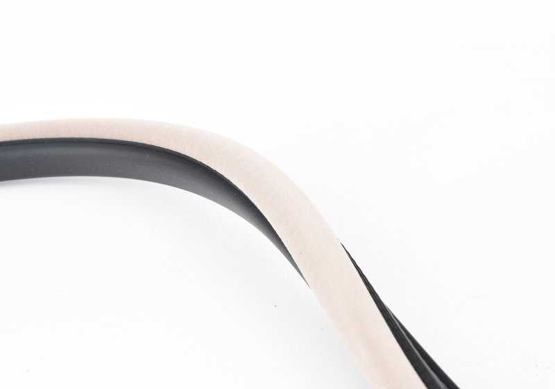 OEM 51728136894 Protetor de borda traseira para BMW E32. Peça original da BMW.