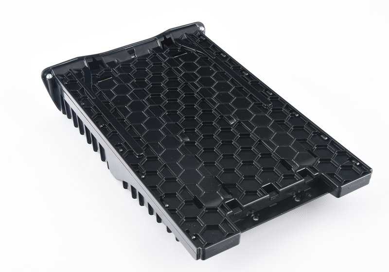 Portavasos para reposabrazos trasero OEM 52207423024 para BMW G38, G11, y G12. Compatible con modelos como 525Li, 528Li, 530Le, 530Li, 540Li, 725d, 730d. Original BMW.