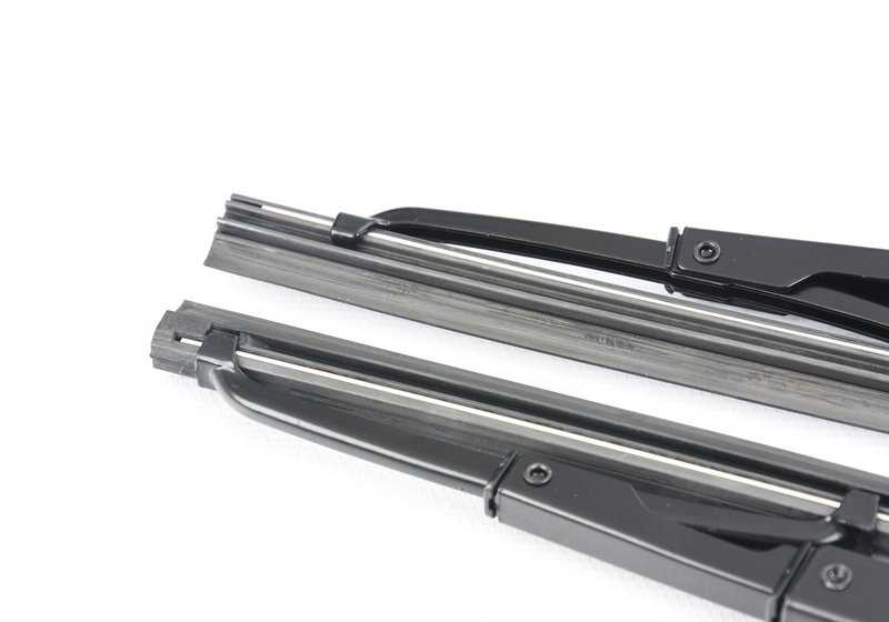 Windschutzscheibe Windschutzscheibe Escobillas OEM 61611357272 für BMW 114, 2002, 2002TII, E9 (2,5Cs, 3,0CSIL), NK (1500). Original BMW.