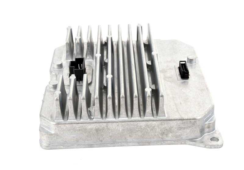 Convertidor de voltaje OEM 61429391481 para BMW X5 F15 {sDrive25d, xDrive25d, xDrive28i, xDrive30d}. Compatible con todos los modelos indicados. Original BMW.
