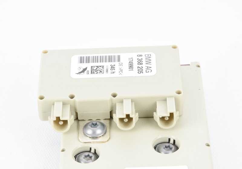 Amplificador de antena de luneta trasera para BMW E65, E66 (OEM 65209167134). Original BMW.