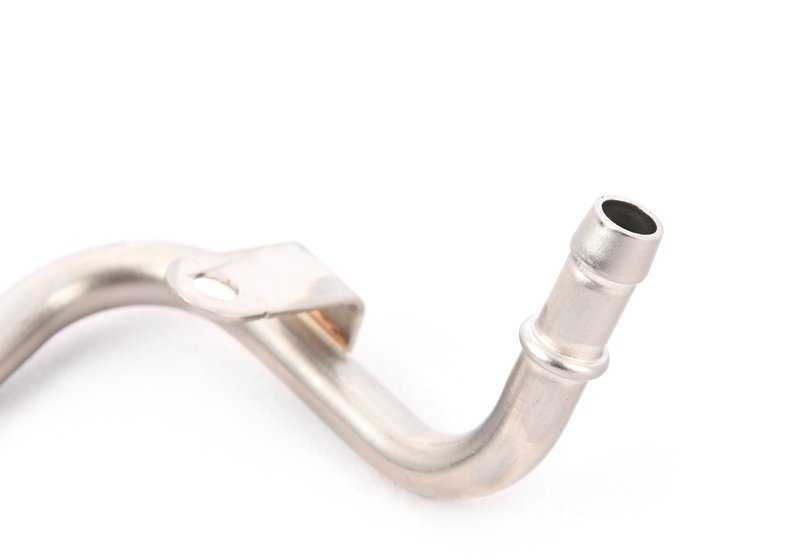 Tubería refrigeración OEM 11537589097 para BMW X5 E70 y X6 E71 con motor S63. Apta para cilindros 1-4. Original BMW.