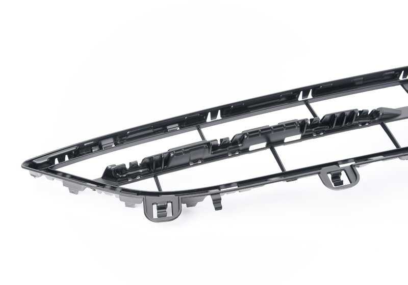 Rejilla central inferior paragolpes OEM 51117453748 para BMW X6 F16. Pieza original BMW.