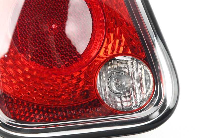 Luz trasera izquierda OEM 63217166959 para MINI R50, R53, Cabrio R52. Original MINI.