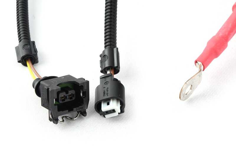 Cableado motor y módulo de transmisión OEM 12537598048 para BMW E82, E88, E90, E91, E92, E93. Repuesto original BMW. Ideal para solucionar fallos eléctricos en el motor o la caja de cambios.