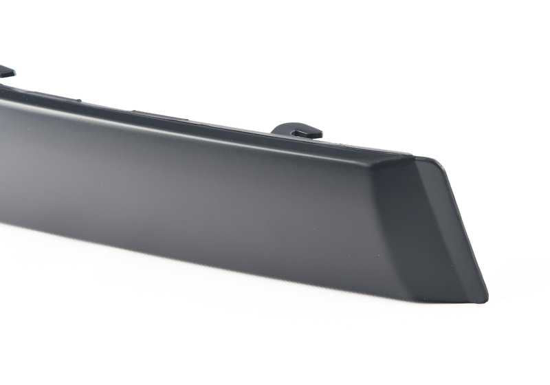 Rechte Seite Formteile Barrales M Technic OEM 51112233780 für BMW E36. Original BMW.