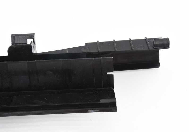 Soporte derecho del módulo OEM 17117644872 para BMW X5 F15 xDrive40e. Compatible con modelos KT01 y KT02 (2015-2018). Pieza original BMW.