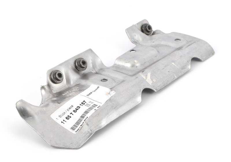Protección térmica izquierda OEM 11657843157 para BMW F10, F06, F12, F13, F15. Original BMW.