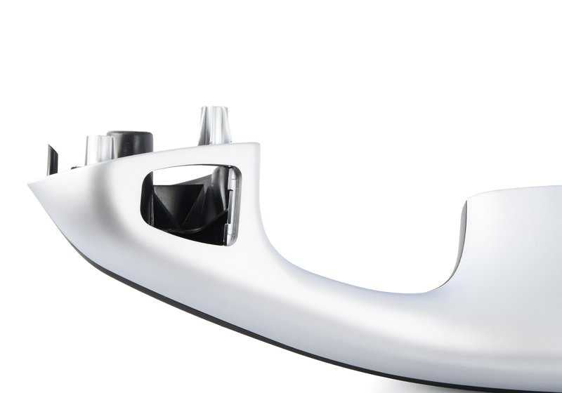 Avant droit droit chromé mate 51418259964 pour BMW E46. BMW d'origine.