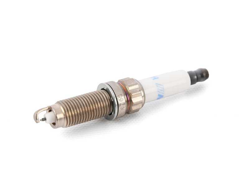 High Power spark plug for BMW F87, F80, F82, F83, F10, F06, F12, F13, F26, F85, F86 (OEM 12120039634). Genuine BMW.
