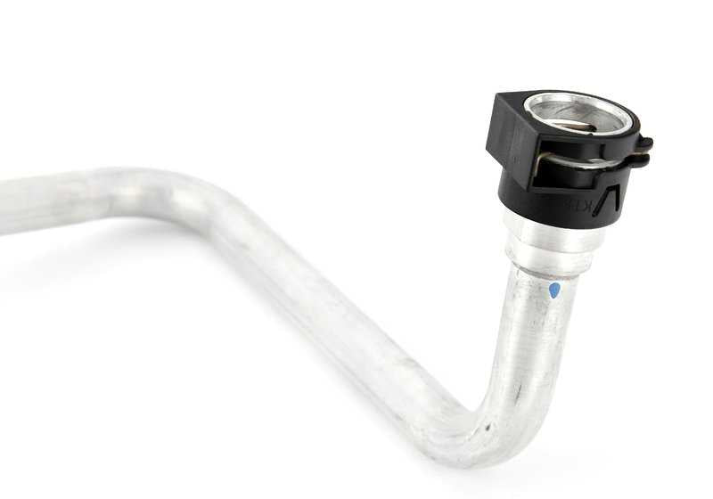 Tubería de refrigeración de aceite de admisión OEM 17227576394 para BMW X5 E70, X6 E71, X6 E72 Hybrid. Original BMW.
