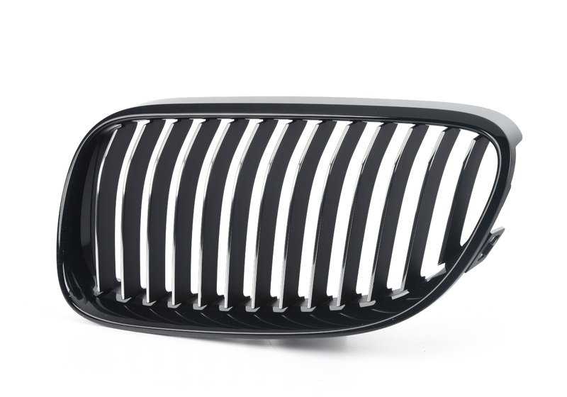 Rejilla cromada izquierda OEM 51137254971 para BMW E92, E93. Original BMW.