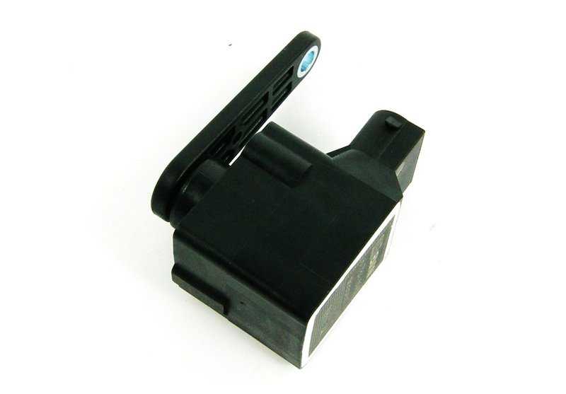 Sensor de nivel de altura OEM 37146784696 para BMW E81, E82, E87, E88, E46, E90, E91, E92, E93, E39, E60, E61, E63, E64, E38, E65, E66, E53, E85, E86, E52 y MINI R50, R52, R53. Original BMW y MINI.