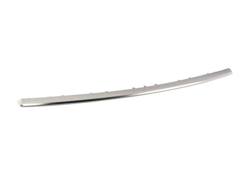 Tira decorativa frontal OEM 51117349363 para BMW X6 F16 {sDrive35i, xDrive28i, xDrive30d, xDrive35i}. Original BMW.