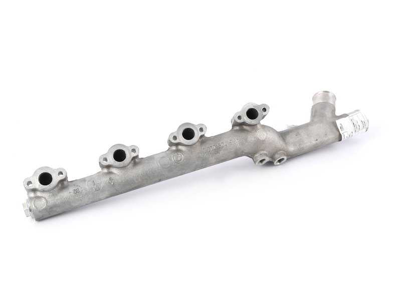 Tubería de refrigerante para BMW E30 (OEM 11531310664). Original BMW