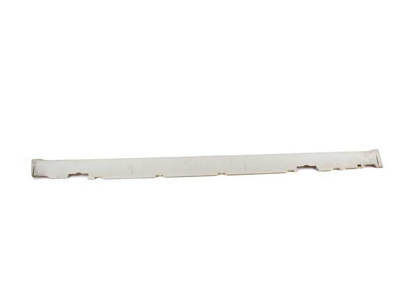 Cubierta lateral derecha OEM 51712239730 para BMW E30. Pieza original BMW, parte del kit M Technic de faldones y pasos de rueda.