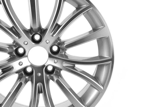 Llantas de aleación diseño multirradio 454 OEM 36116857668 para BMW F10, F10N, F11, F11N, F06, F06N, F12, F12N, F13, F13N. Original BMW.