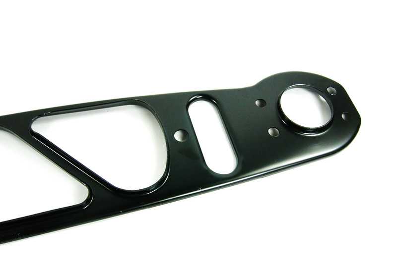 Straight front cross member for BMW 3 Series E36 (OEM 41138132178). Original BMW.
