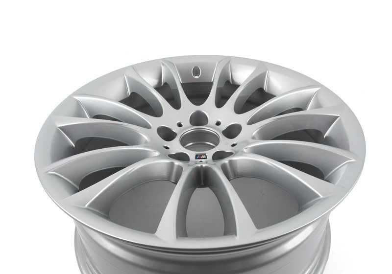Llanta de aleación M V-Spoke 302 OEM 36117841819 para BMW F07, F01, F02, F04. Original BMW.