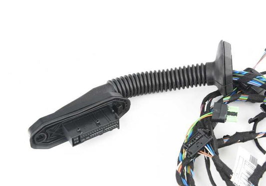 Cableado puerta delantera derecha OEM 61129186574 para BMW E90, E91. Recambio original BMW.