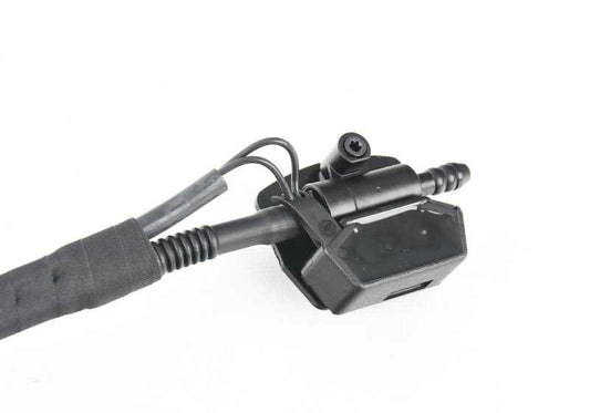 Cadena de boquillas del lavaparabrisas OEM 61667230188 para BMW F06, F12, F13. Original BMW.