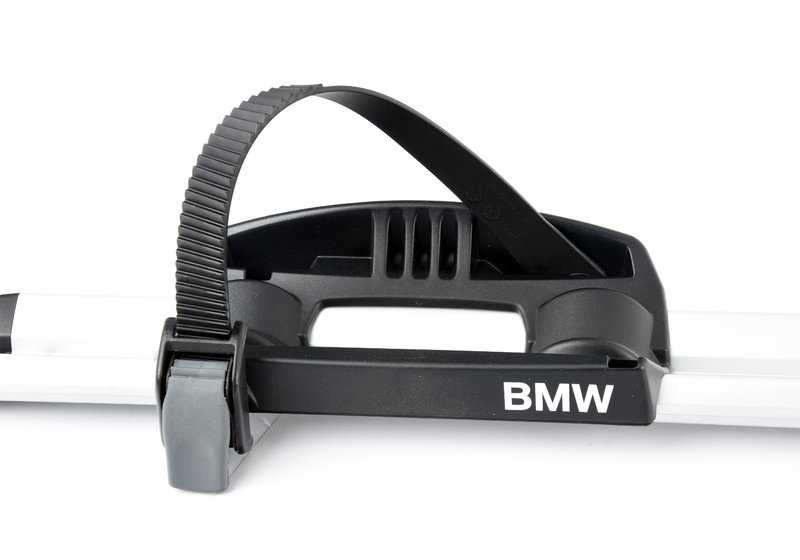 Soporte para bicicleta OEM 82712166924 para BMW E81, E82, E87, F20, F21, F40, F22, F44, F45, F46, F87, E30, E36, E46, E90, E91, E92, F30, F31, F34, F80, G20, G21, F32, F36, F82, G22, E28, E34, E39, E60, E61, F07, F10, F11, F90, G30, G31, G32, E32, E3