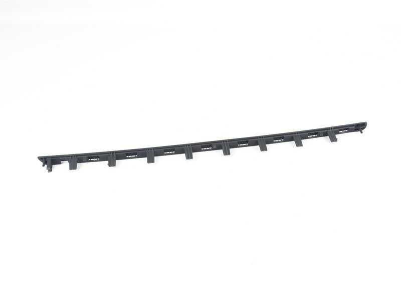 OEM de la porte d'entrée gauche décorative 51417279347 pour BMW F30, F30N, F31, F31N, F35, F35N, F80, F80N. Couleur noire BMW originale.