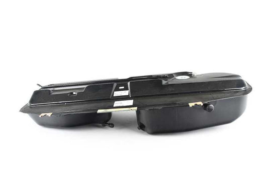 55L Metall Benzinablagerung OEM 16111177983 für BMW E30 316i (alle kompatiblen Modelle). Original BMW.