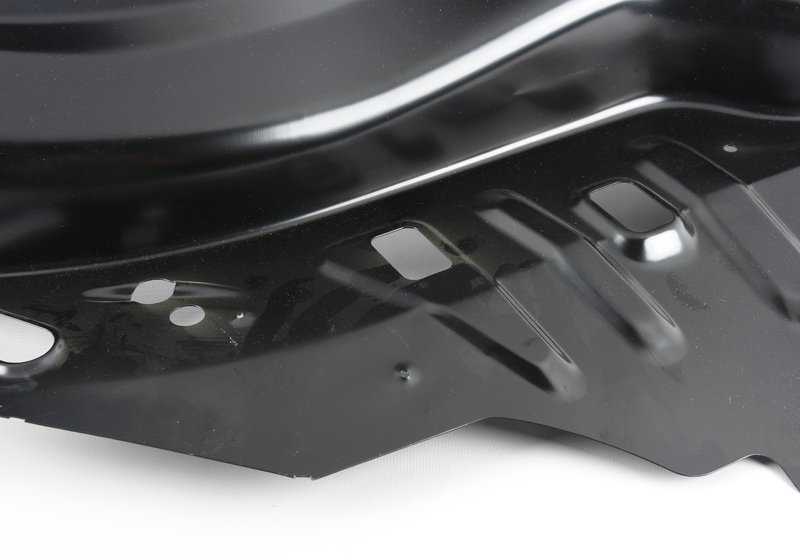 Revestimiento paso de rueda trasero derecho OEM 41148151004 para BMW E36. Original BMW.