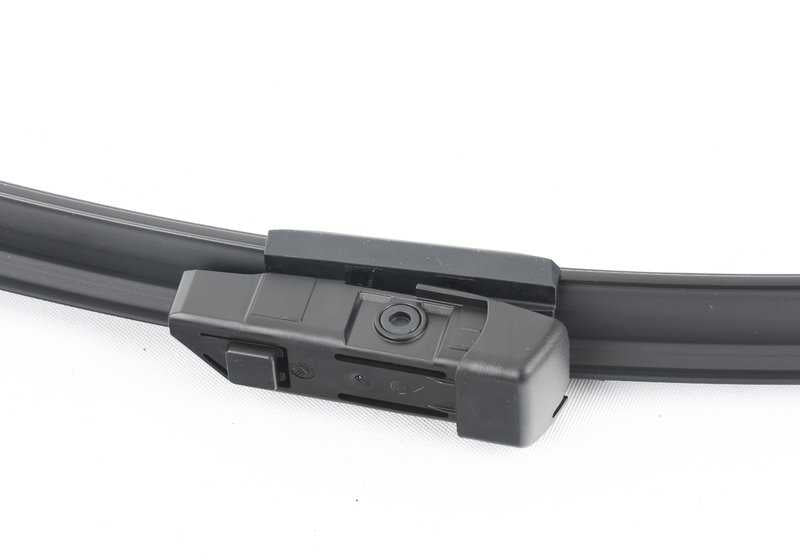 Juego de limpiaparabrisas delanteros OEM 61615A27D68 para BMW X1 F48, F48N, F49, F49N. Visibilidad perfecta incluso a alta velocidad y con mal tiempo. Original BMW.
