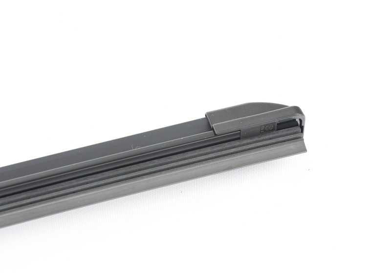 Juego de limpiaparabrisas delanteros OEM 61615A27D68 para BMW X1 F48, F48N, F49, F49N. Visibilidad perfecta incluso a alta velocidad y con mal tiempo. Original BMW.