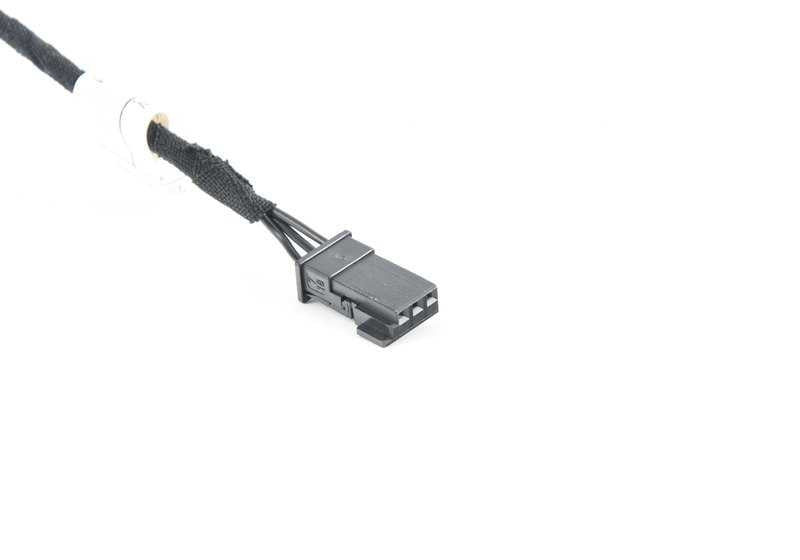 Cable conexión volante OEM 32309483019 para BMW F20 (118d xDrive, 120d) con dirección deportiva o M. Compatible con transmisión manual y automática. Original BMW.