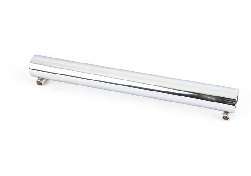 Tubo de escape transversal OEM 18111238281 para BMW Motorrad R248. Pieza original BMW.