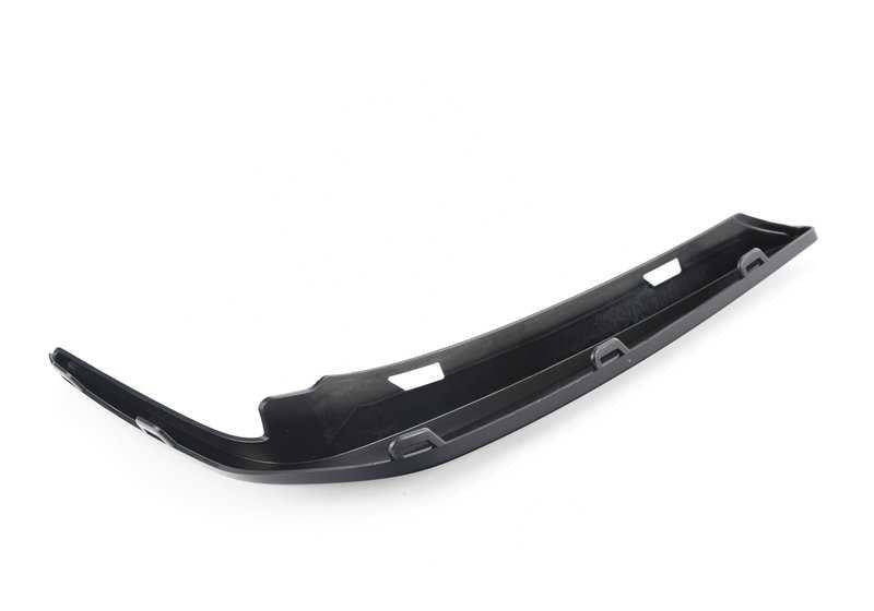 Embellecedor lateral derecho OEM 51118064980 para BMW G30 y G31. Original BMW.