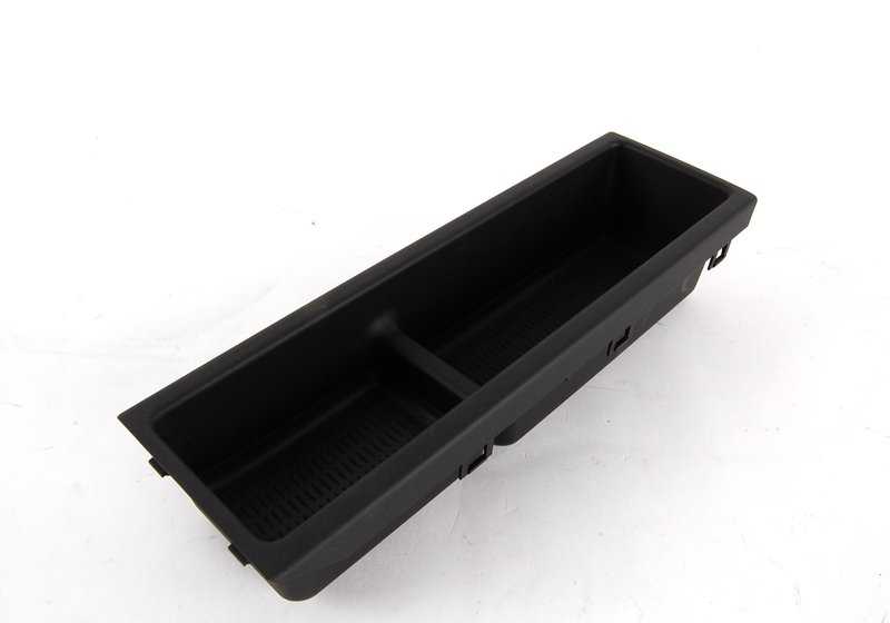 Supplément de console central 51168217927 pour la série BMW 3 E46. BMW d'origine.