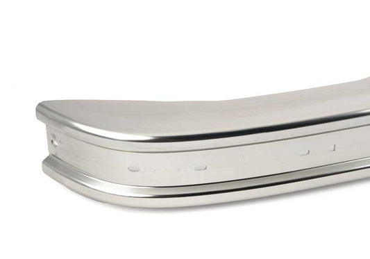 OEM do pára -choque dianteiro 51111971396 para BMW E24. BMW original.