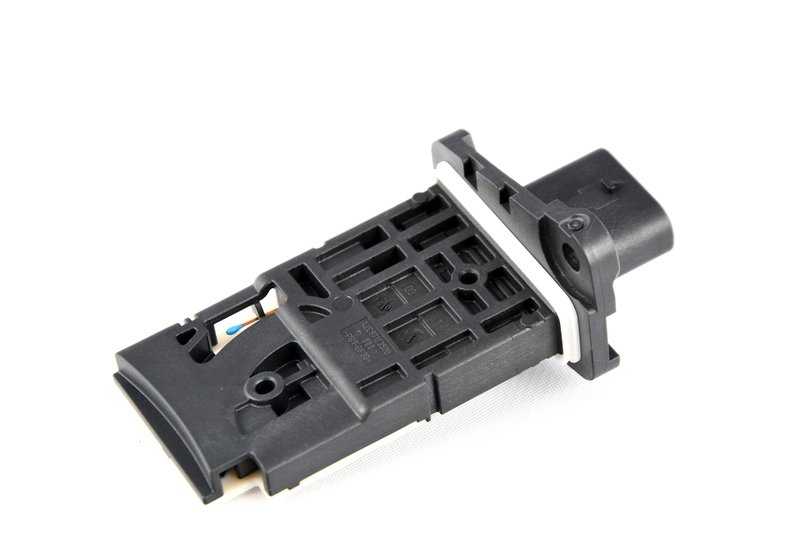 OEM CAUDALIMETER 13628570107 For BMW F20, F21, F22, F23, F45, F46, F30, F31, F34, F32, F33, F36, F10, F11, G30, G31, G32, F48, F39, F25, G01, F26, G02, F15 and for Mini F55, F56, F57, F54, F60. Original BMW und Mini.