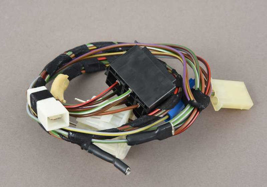 Cableado retraso luz interior OEM 61121380379 para BMW E30. Original BMW.