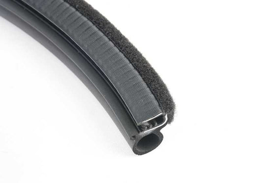 Protector de canto derecho OEM 51710032370 para BMW E30 {318i, 320i} todos los modelos compatibles. Pieza original BMW.