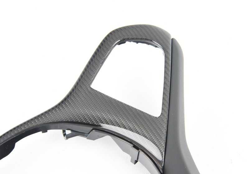 Cubierta volante M Performance en cuero y carbono OEM 32302459671 para BMW F90, F90N, G30, G30N, G31, G31N, G38, G38N, G32, G32N, F91, F92, F93, G14, G15, G16, F97, F97N, G01, G01N, F98, F98N, G02, G02N, F95, G05, G18, F96, G06, G07. Original BMW.