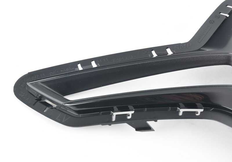 Rejilla lateral izquierda OEM 51117464273 para BMW G20 y G21. Original BMW.